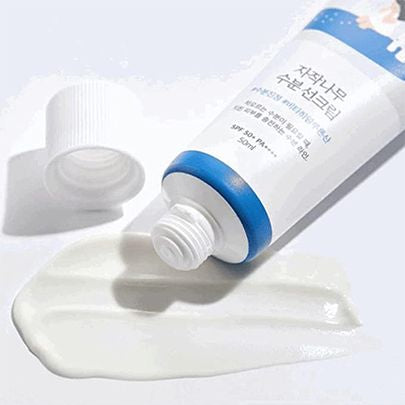 ROUND LAB - Birth Juice Moisturizing Sun Cream